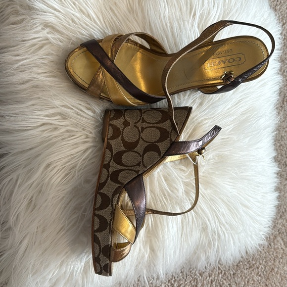 Coach wedge sandals sz7.5 - Picture 2 of 4
